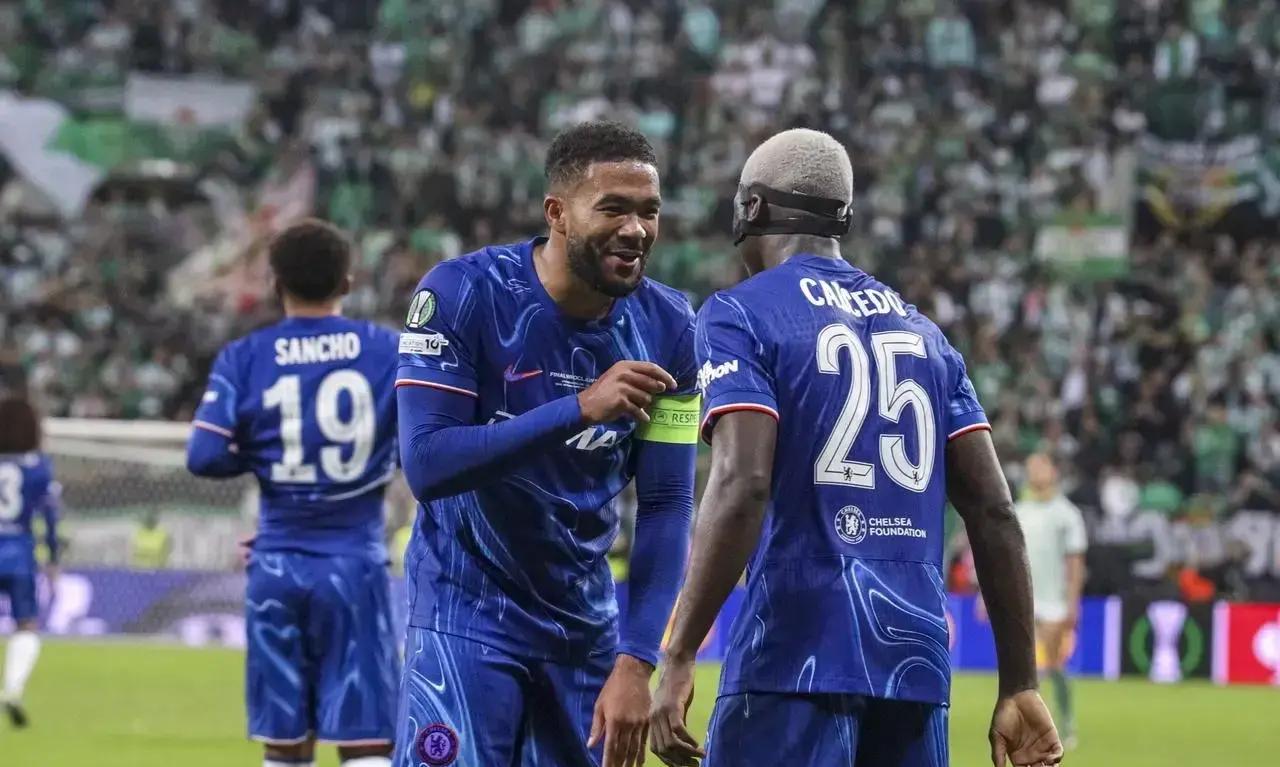 国际比赛日欧冠传出新动向，切尔西再遭质疑，管理层表态——媒体盛赞，年轻球员得到机会的简单介绍